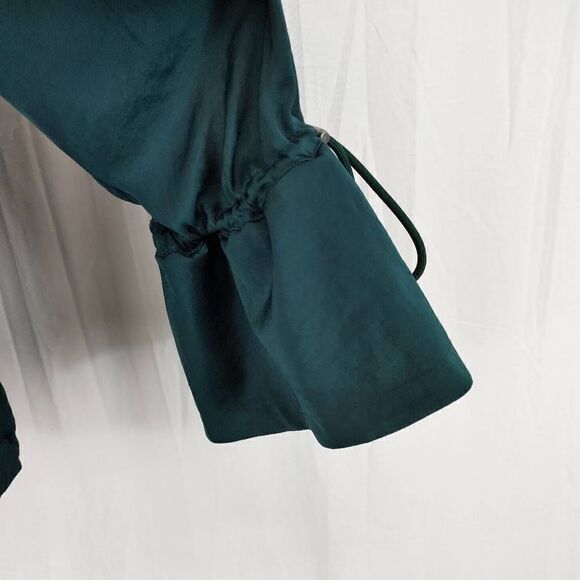 NWT Halogen Women's Size Medium Emerald Green Zip Up Jacket Bell Sleeves Draw St - Picture 8 of 8